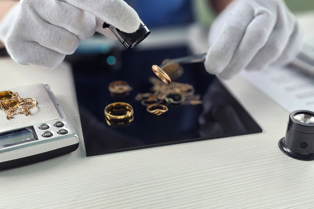 Gold jewelry appraisal at a pawn shop