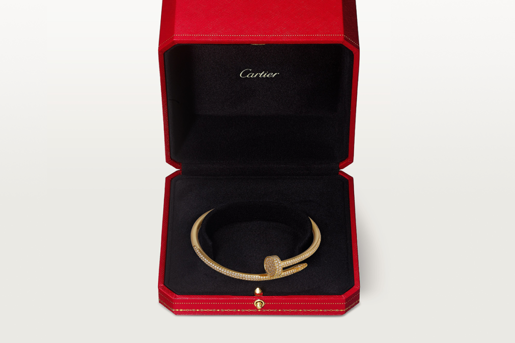 Cartier bracelet presented as a thoughtful last-minute gift idea